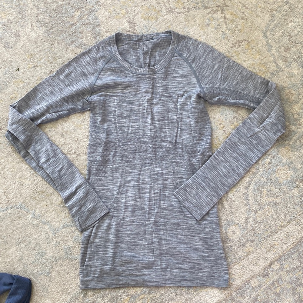 Swiftly tech heather grey long sleeve
